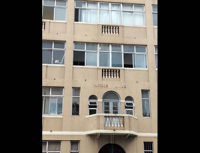 1 BEDROOM APARTMENT FOR SALE IN GQEBERHA CENTRAL